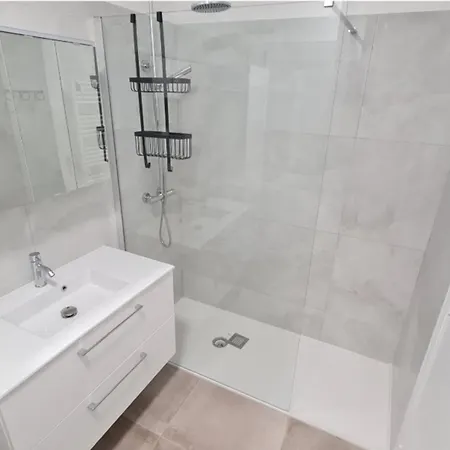 Апартаменты Studio With Terrace And Sea View Аяччо